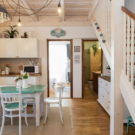Vanilia Apartman エゲル エクステリア 写真